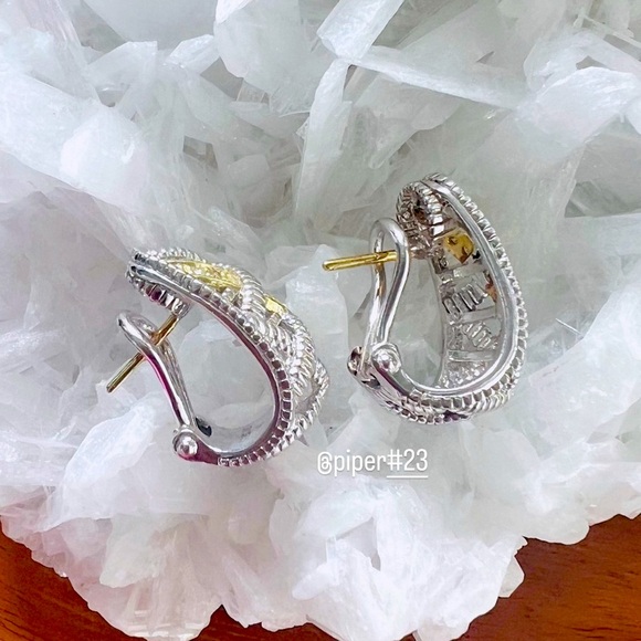 Judith Ripka JR TWO Diamond Estate Basketweave J Hoop Earrings - Picture 6 of 12